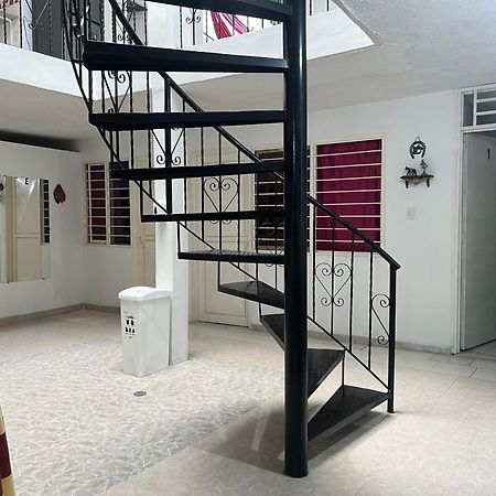 Helena Hostel Кали Экстерьер фото