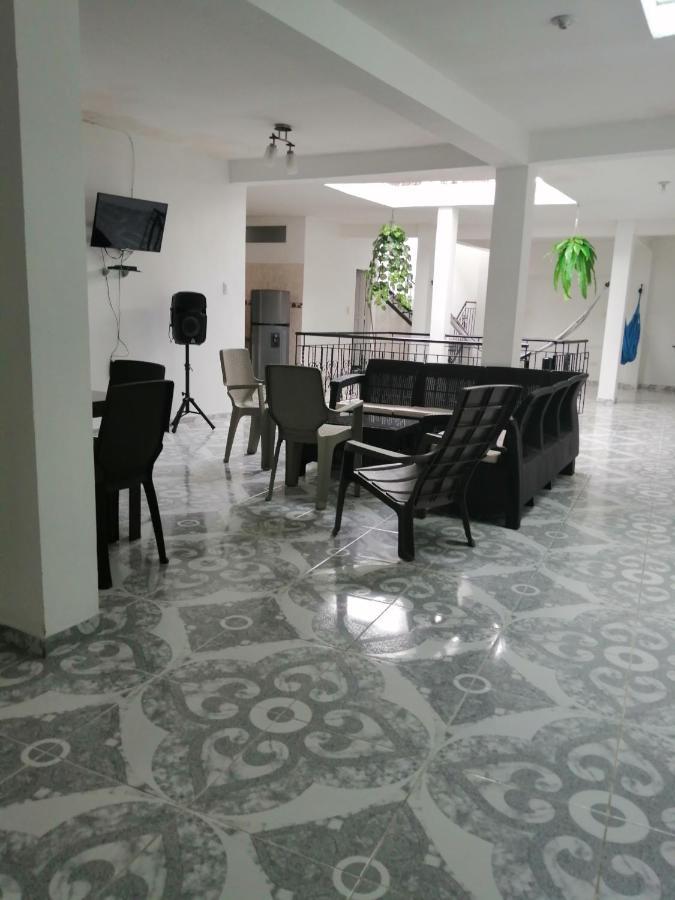 Helena Hostel Кали Экстерьер фото